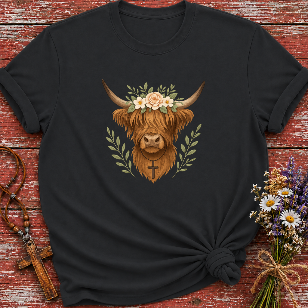 Highland Cow Cross Necklace T-Shirt
